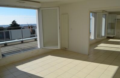 location appartement 1 450 € CC /mois à proximité de Grandchamp-des-Fontaines (44119)