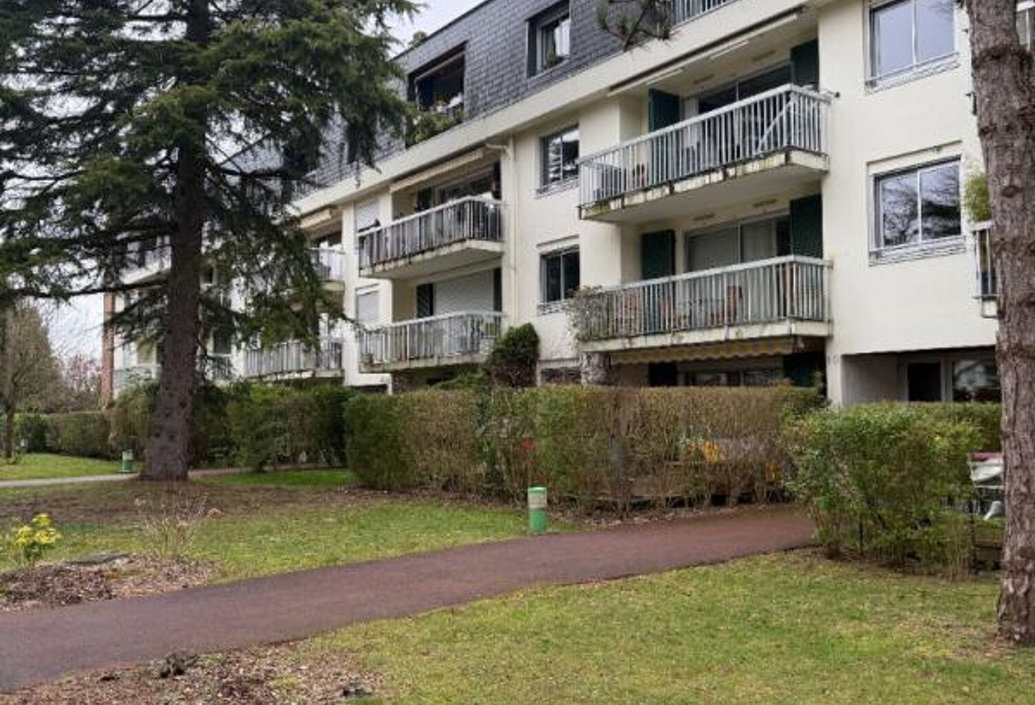 GOUVIEUX — photo 1