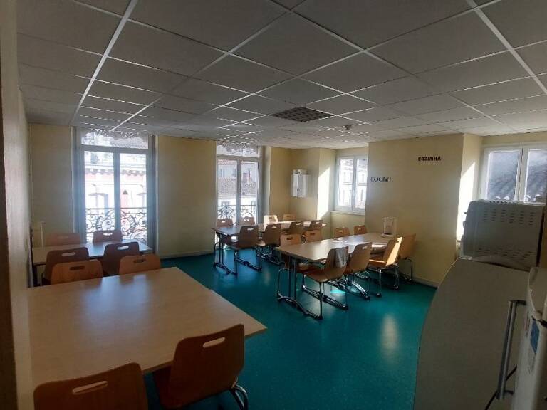 Bureau à louer au centre ville de Mazamet — photo 1