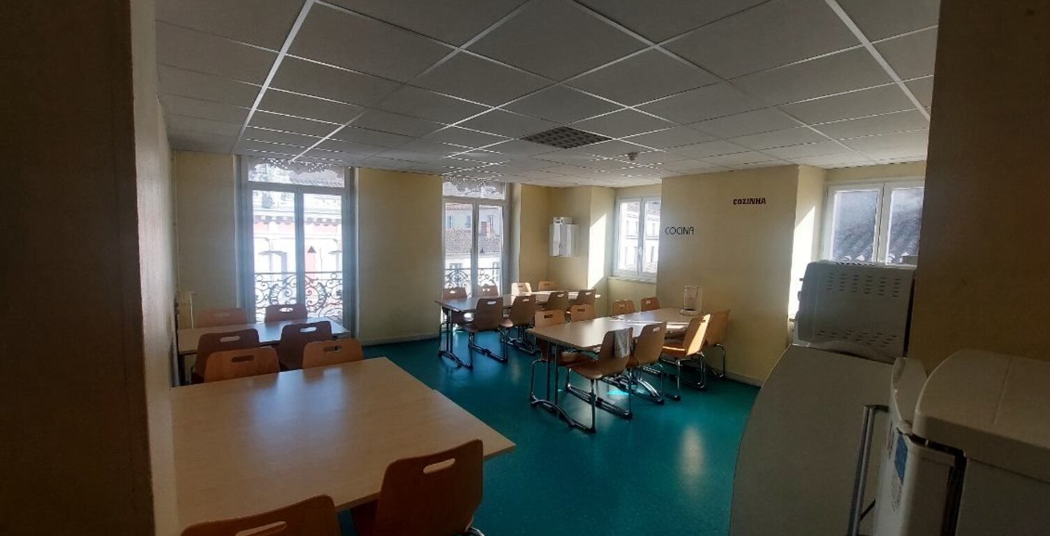 Bureau à louer au centre ville de Mazamet — photo 1