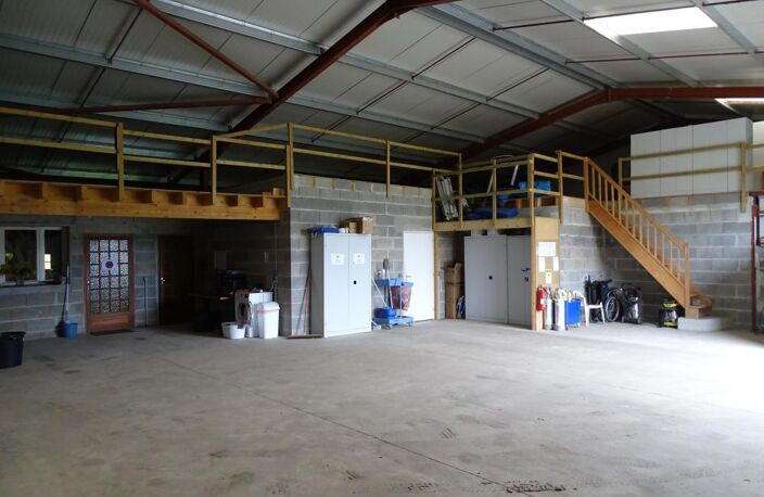 Local commercial 375 m2 Saint Junien SUD — photo 5