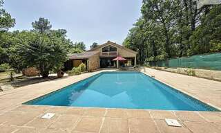 Maison 6 Pièces 282 m² à vendre à Tourrettes (83440)