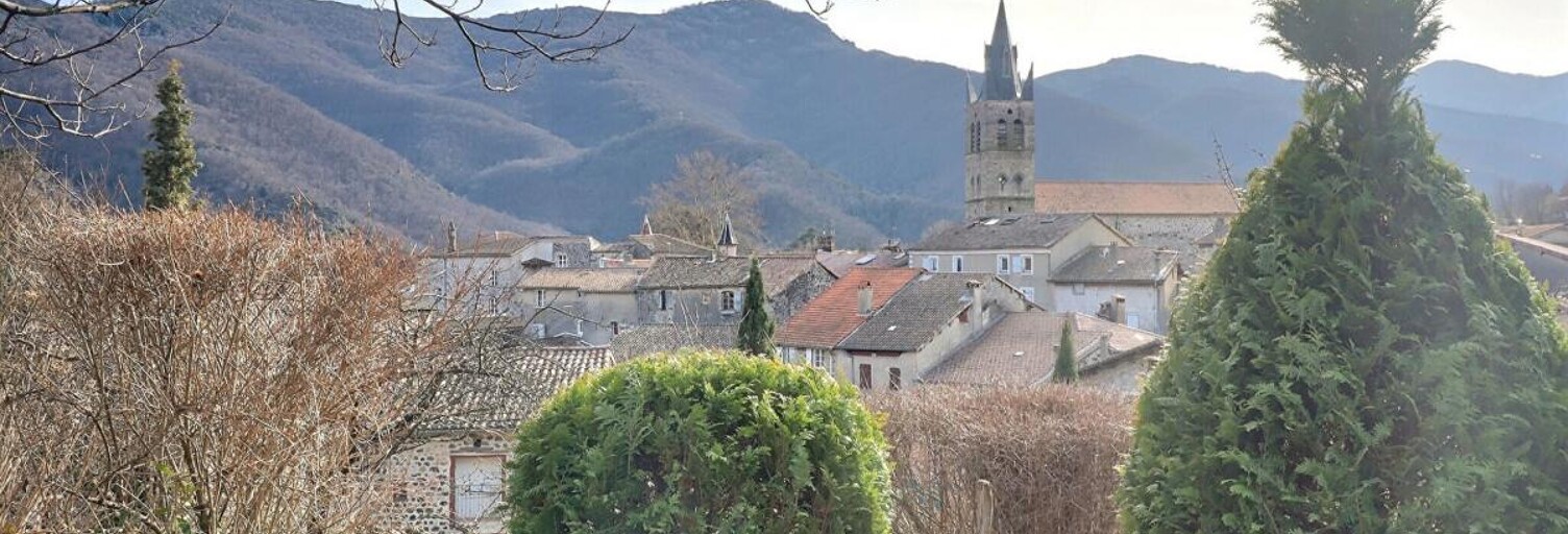 Maison 8 Pièces 163 m² à vendre à Thueyts (07330)