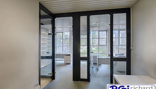 Local commercial  à louer Tour-du-Pin (La) 38110