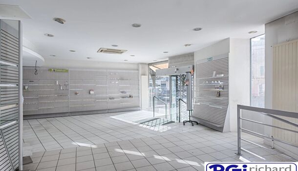 Local commercial  à louer Tour-du-Pin (La) 38110