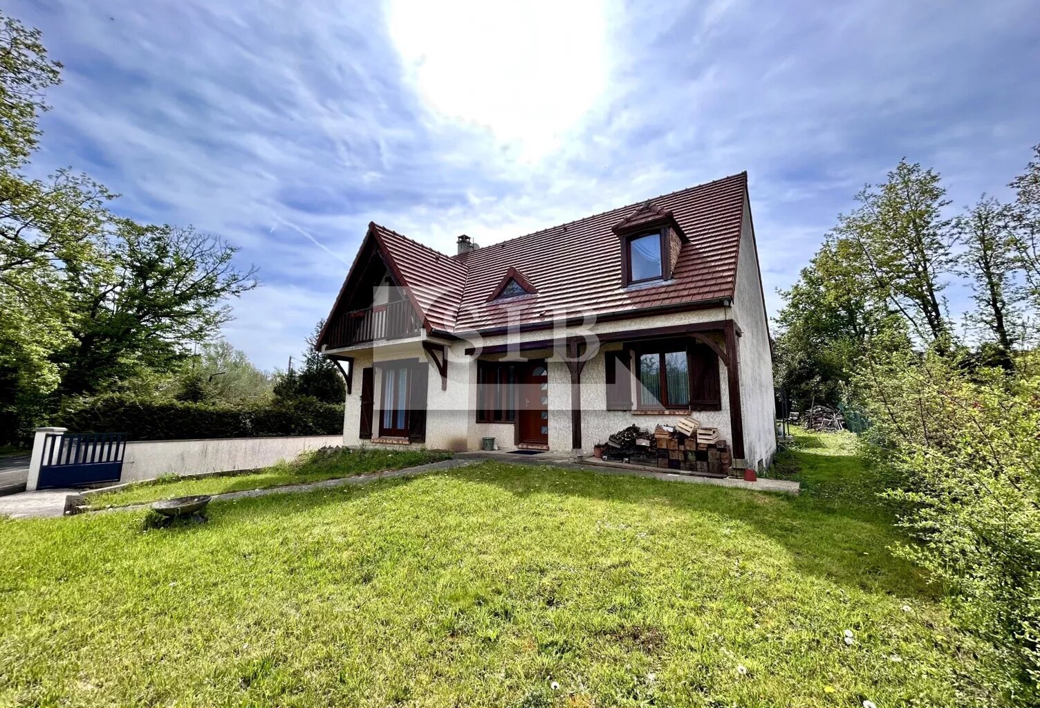 Maison 6 pièces avec sous-sol total - 163m² — photo 1