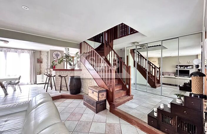 Maison 6 pièces avec sous-sol total - 163m² — photo 2