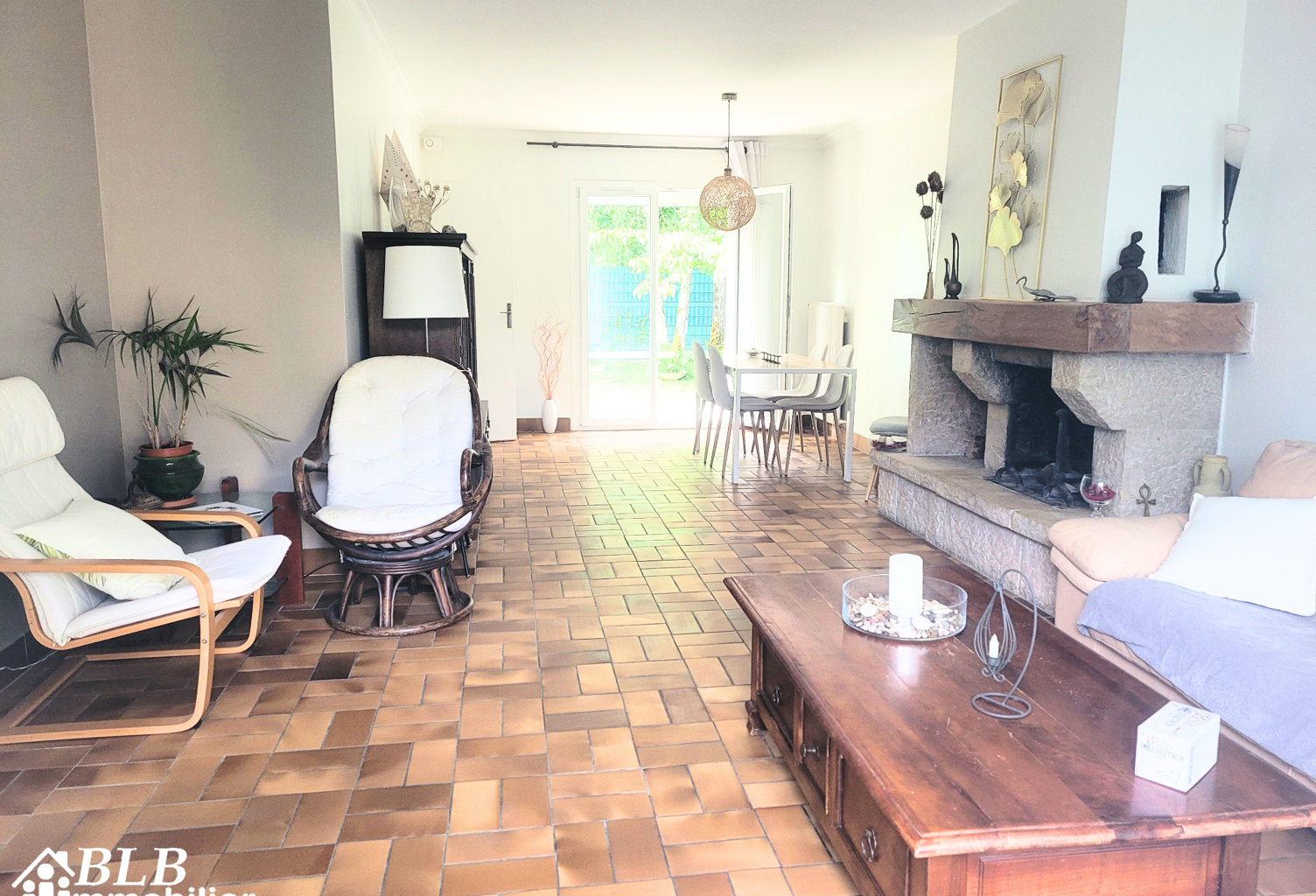 MAUREPAS MAISON FAMILIALE 7 pièces TYPE MARLY LE ROI AU COEUR — photo 1