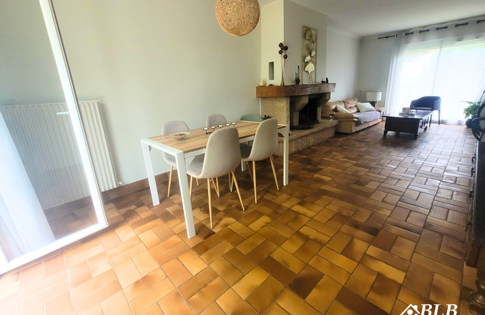 MAUREPAS MAISON FAMILIALE 7 pièces TYPE MARLY LE ROI AU COEUR — photo 2