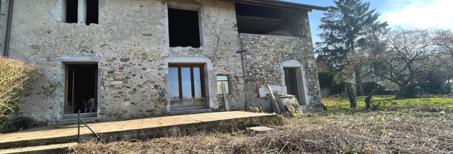 Maison  310 m² à vendre à Cervens (74550)