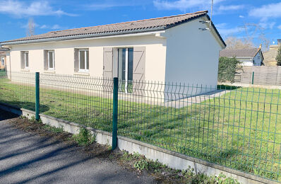 location maison 1 100 € CC /mois à proximité de Berson (33390)