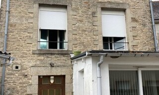Immeuble  126 m² à vendre à Saint-Thuriau (56300)