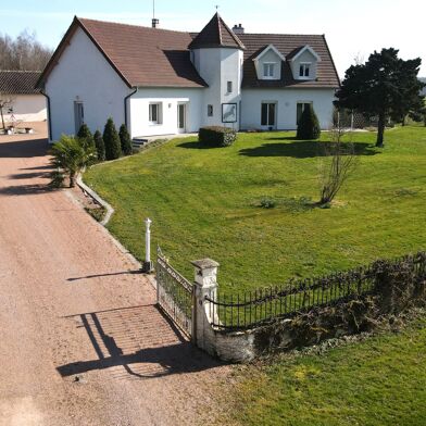 Maison 7 pièces 390000 €