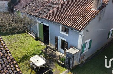 vente maison 44 500 € à proximité de La Rochefoucauld-en-Angoumois (16110)