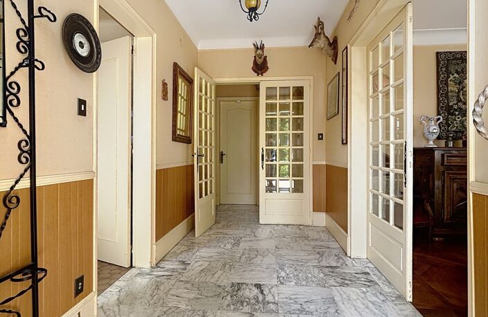 Vente Maison/villa 7 pièces — photo 2