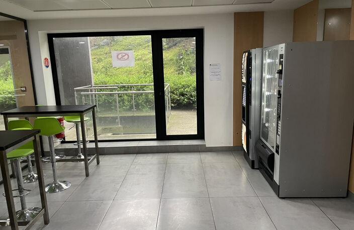 32m2 - CARRE HAUSMANN EVRY - BUREAUX DE STANDING — photo 5