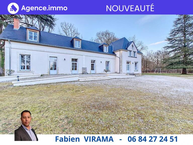 GRANDE MAISON DE MAITRE AVEC 6 CHAMBRES ET PISCINE — photo 1