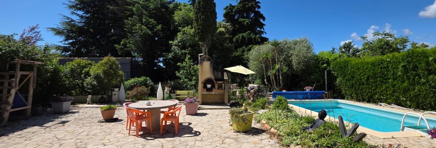 Maison 8 Pièces 181 m² à vendre à Savasse (26740)