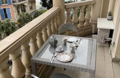 location appartement 1 200 € CC /mois à proximité de Villefranche-sur-Mer (06230)