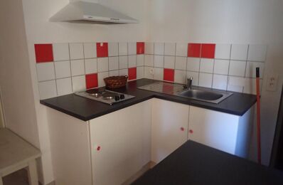 location appartement 500 € CC /mois à proximité de La Fare-les-Oliviers (13580)