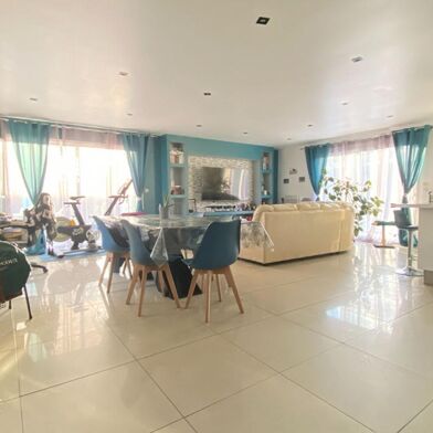 Maison 5 pièces 374000 €