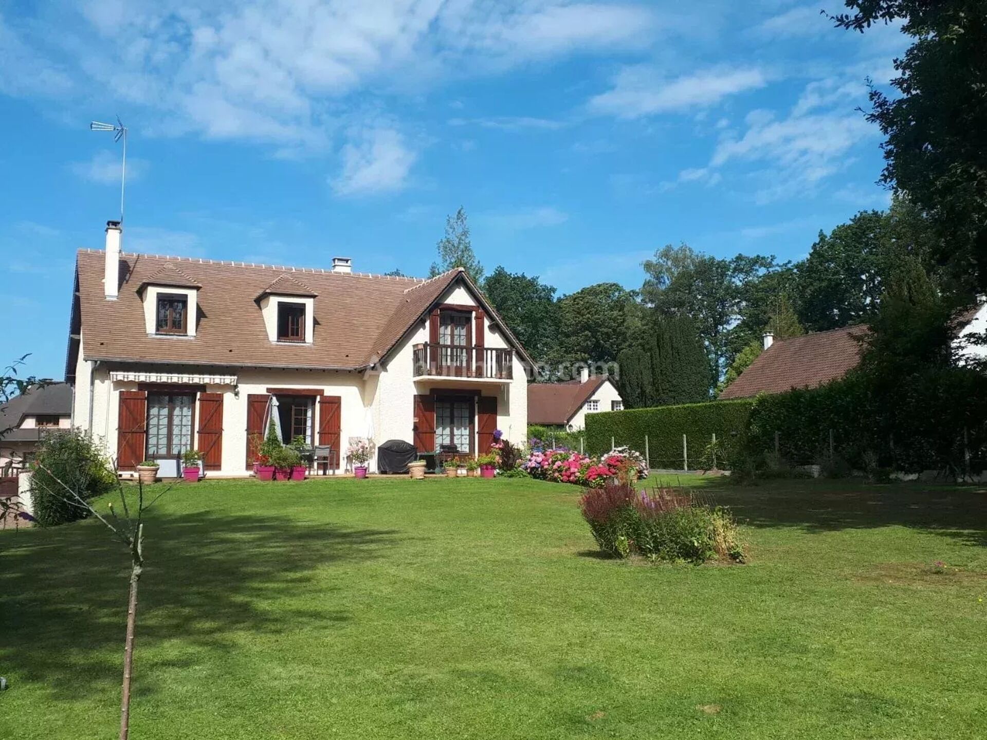 Maison 6 pièces 132 m² · à Gisors · 132 m² · 414 000 €