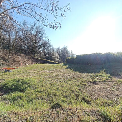 Terrain  163000 €