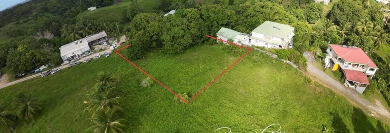 Terrain  1701 m² à vendre à Sainte-Anne (97180)