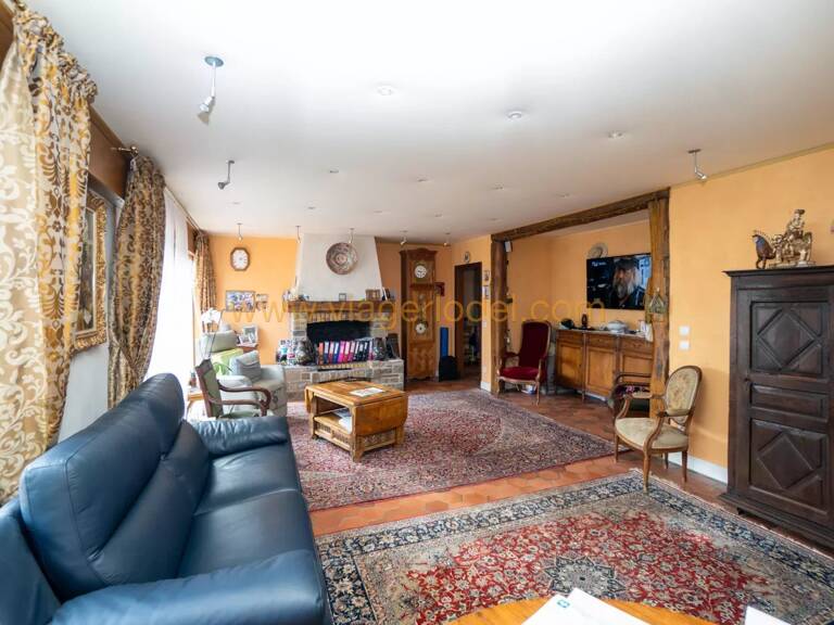 10 128 - VENTE AVEC RESERVE DU DROIT D'USAGE ET D'HABITATION - MAREIL-MARLY (78) — photo 1