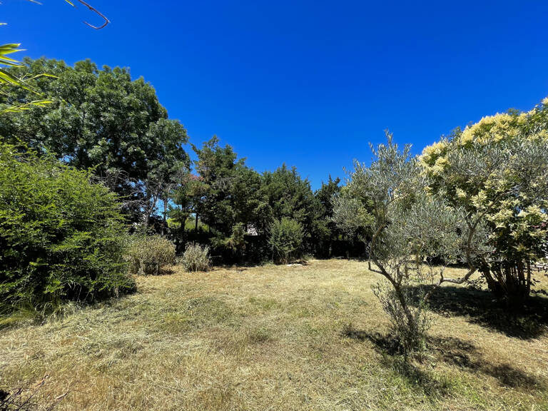 Terrain à bâtir plat viabilisé 1000m2 au calme — photo 1