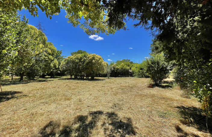 Terrain à bâtir plat viabilisé 1000m2 au calme — photo 2