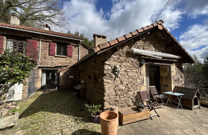 maison atypique en pleine nature — photo 3