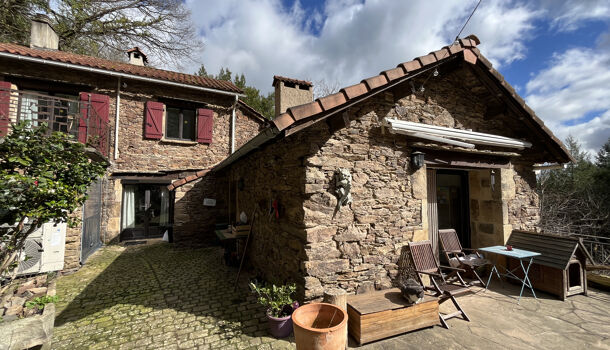 Propri&eacute;t&eacute; 5 pièces  à vendre Connac 12170