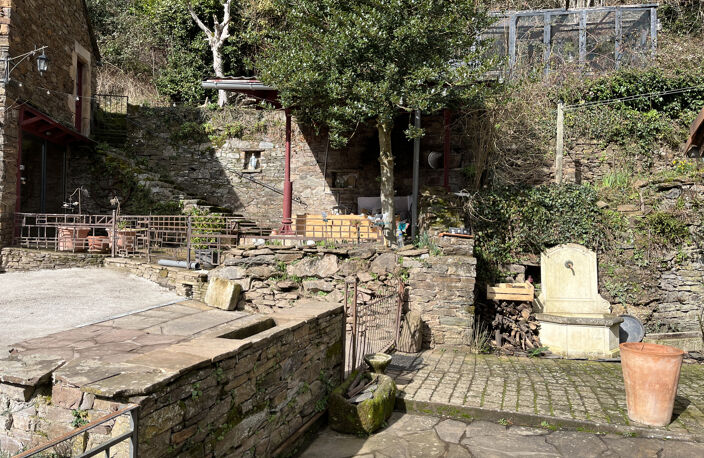 maison atypique en pleine nature — photo 4