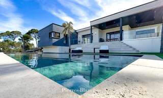 Maison 5 Pièces 256 m² à vendre à Alès (30100)