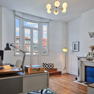 Appartement 5 pièces 412000 €