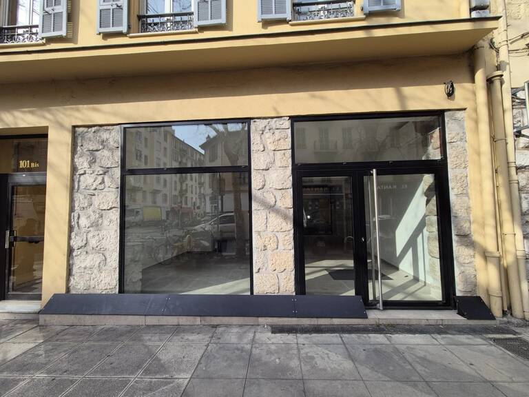 NICE - GAMBETTA - BUREAUX — photo 1