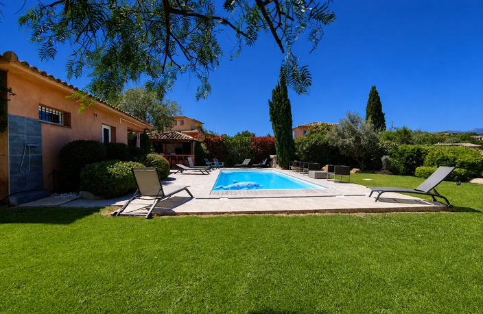 VILLA T6 AVEC PISCINE PROCHE DES PLAGES DE PINARELLO — photo 4