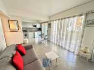 Cannes centre. Grand studio rénové avec terrasse au calme — photo 2