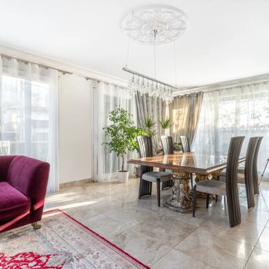 Maison 14 pièces 880000 €