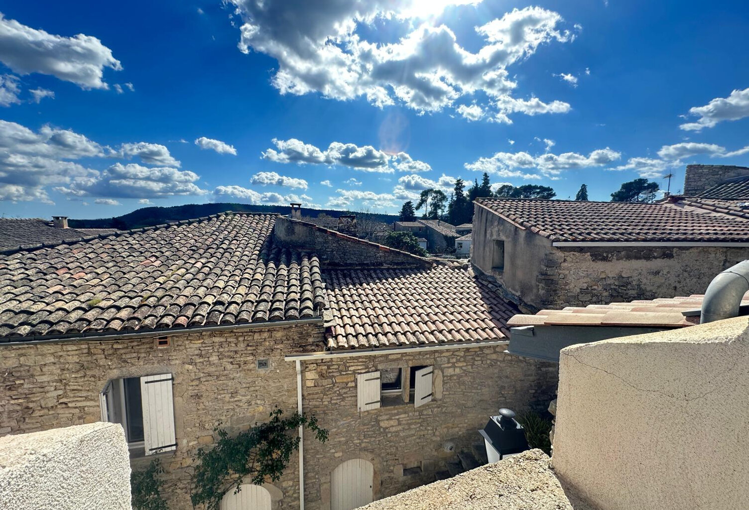 Maison de village 3 chambres avec terrasse et jardin — photo 1