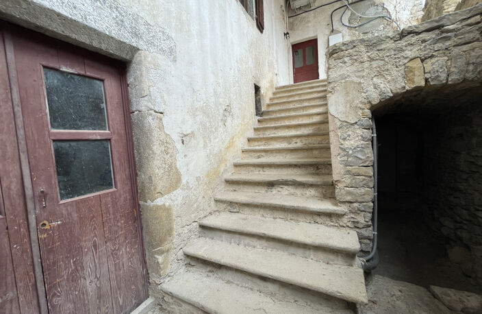 Maison de village 3 chambres avec terrasse et jardin — photo 5