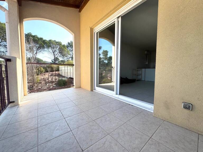 Appartement T3 69 m2 Vidauban — photo 1