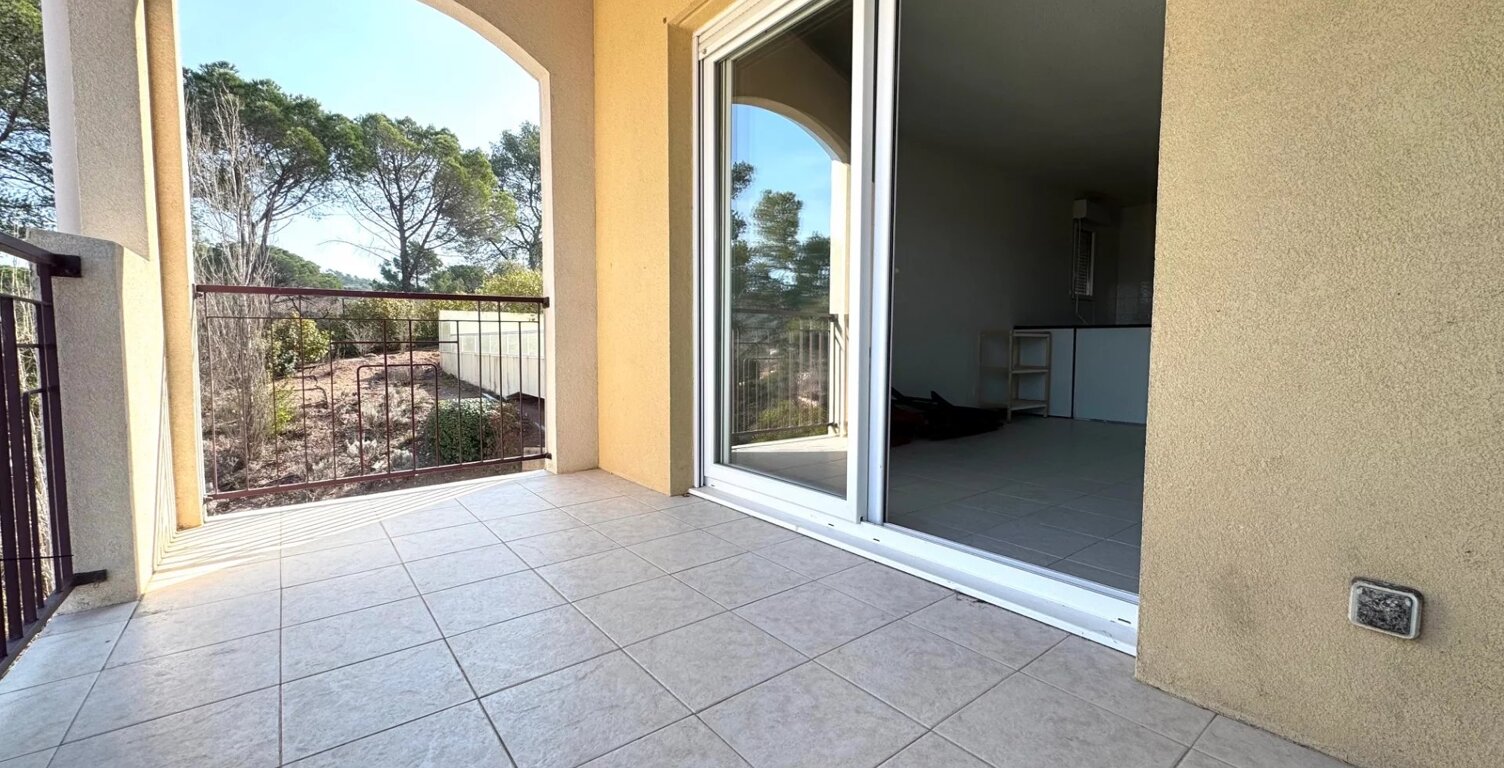 Appartement T3 69 m2 Vidauban — photo 1