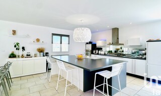 Maison 4 Pièces 200 m² à vendre à Entraigues-sur-la-Sorgue (84320)