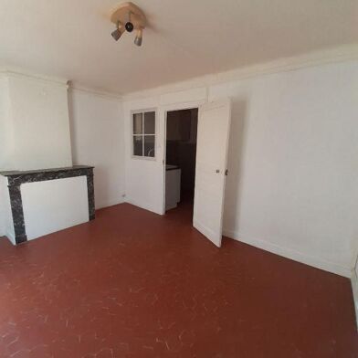 Appartement 2 pièces 650 €