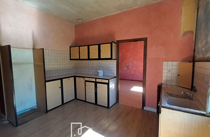 Proche centre Decazeville - Maison/Appartement T4 à rénover- — photo 5