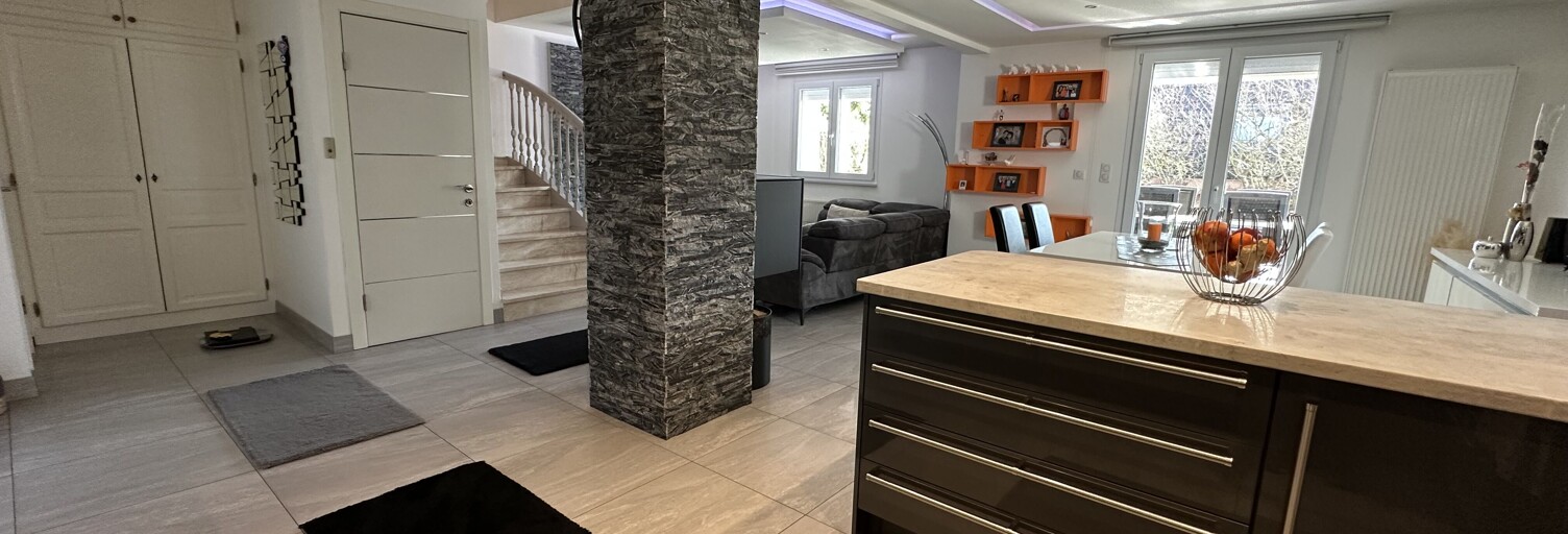 Maison 5 Pièces 90 m² à vendre à Mulhouse (68200)