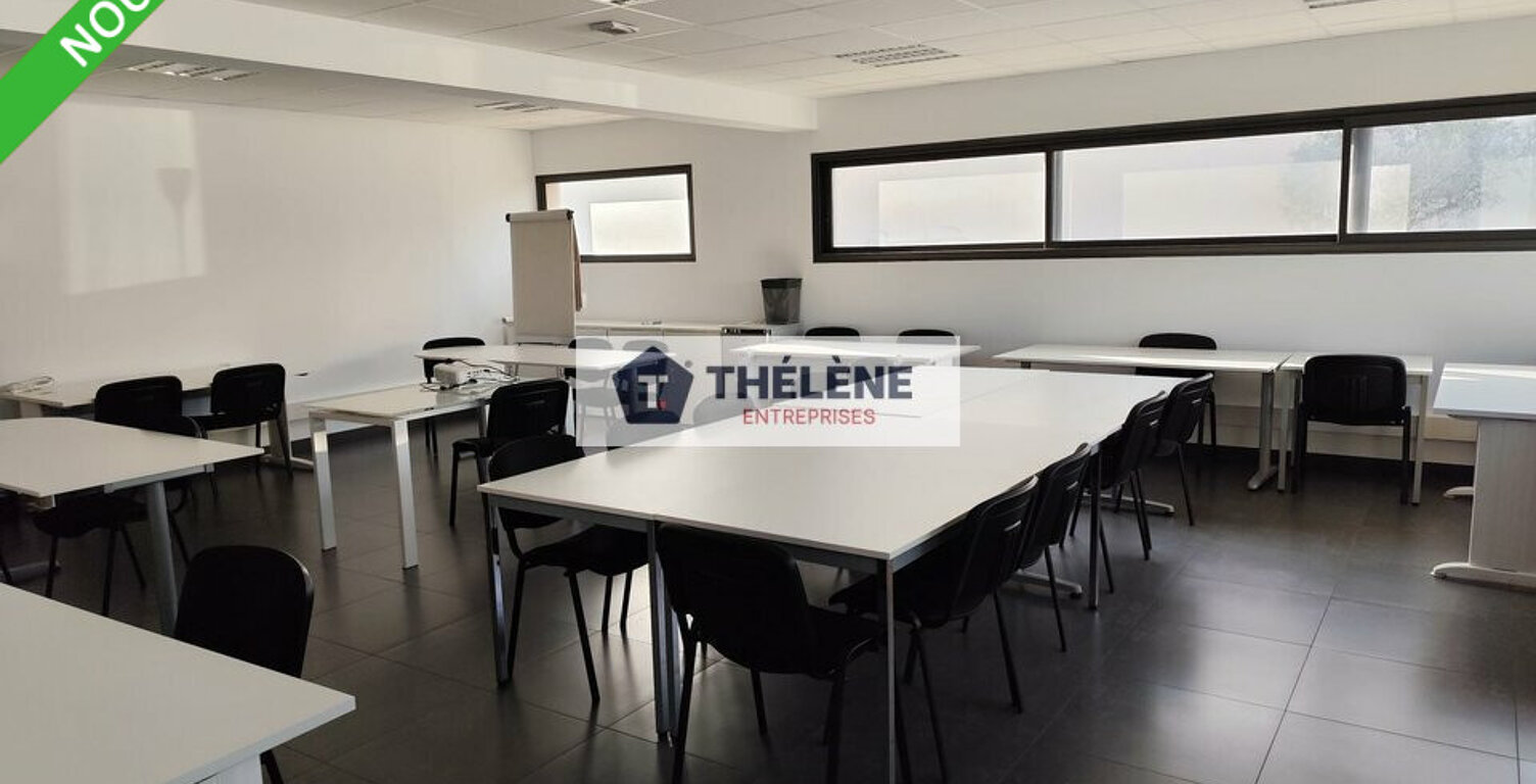 BUREAUX à LOUER — photo 1