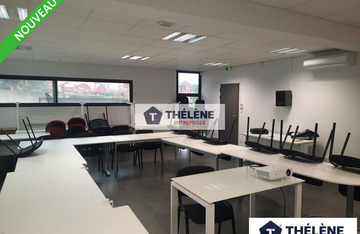 BUREAUX à LOUER — photo 3